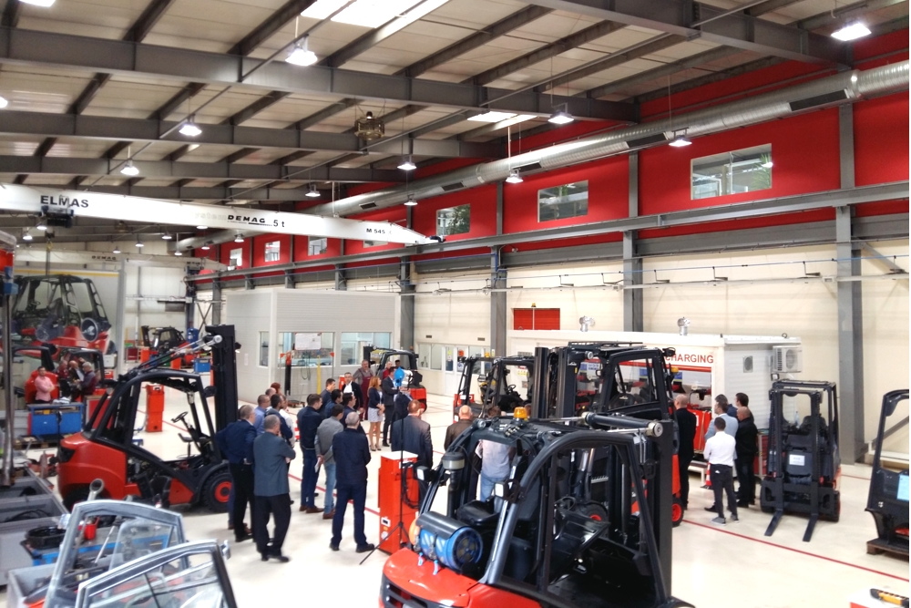 Elmas awarded for the Linde forklift refurbish activity