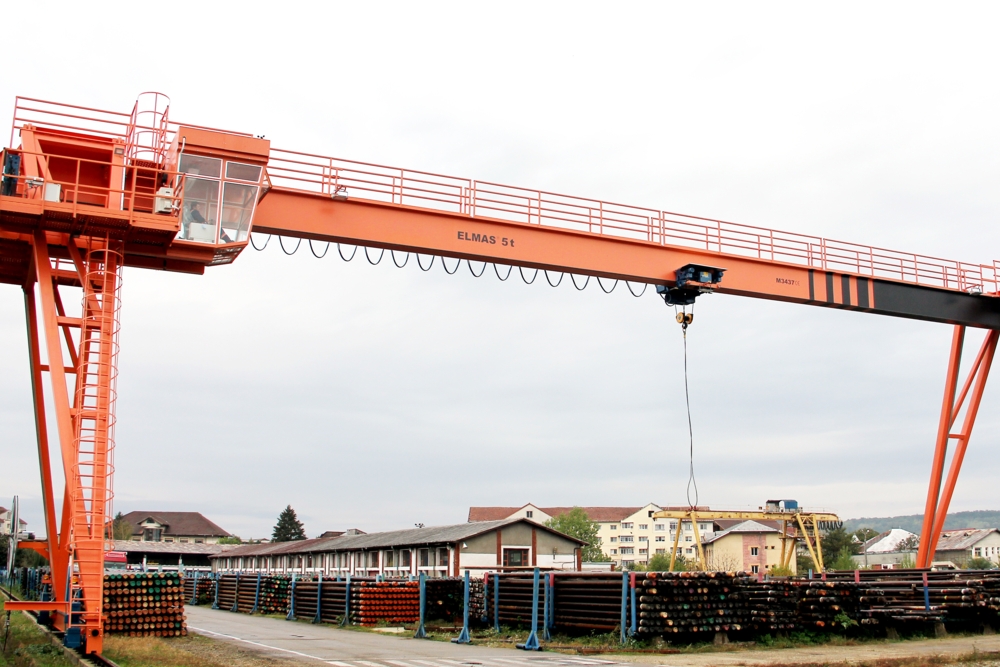   Elmas portal cranes